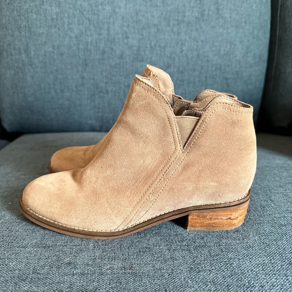 LAST CHANCE: Blondo Booties (Waterproof!!) | Grey Suede | Size 7.5